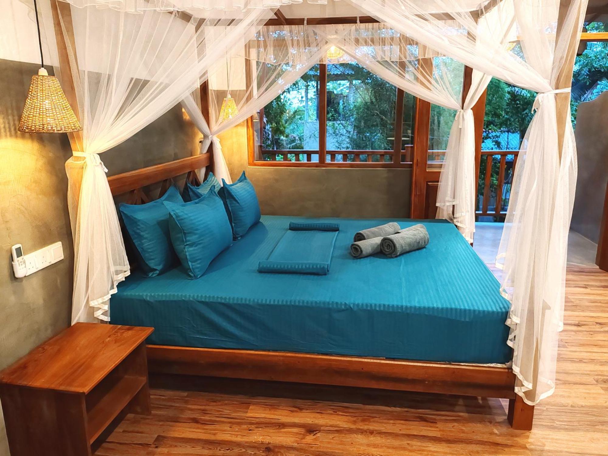 The Jungle View Hotel Mirissa Exterior photo