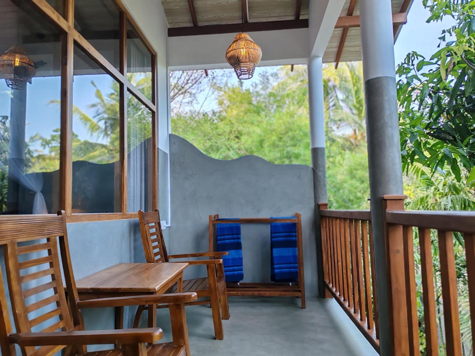 The Jungle View Hotel Mirissa Exterior photo